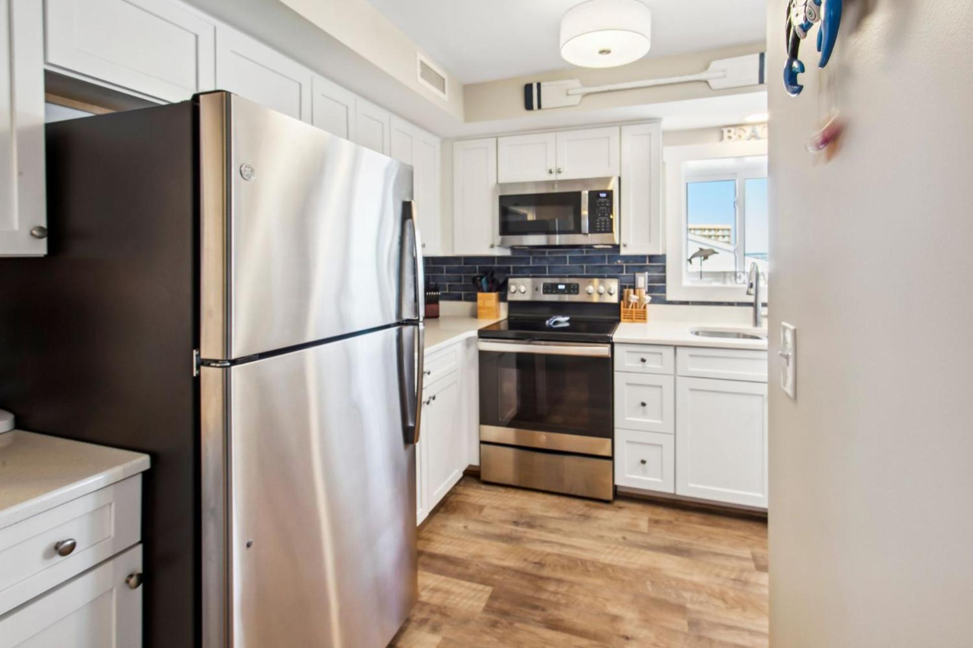 Yc301 Yachtsman Oceanfront Community Pool Apartment *