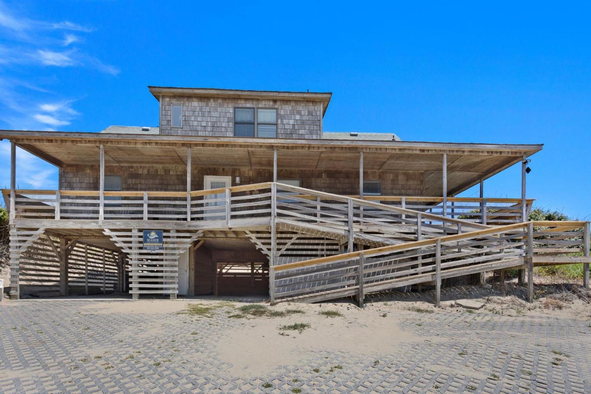 Holiday home 7060 Tides Times Oceanfront Pool Hot Tub Nags Head
