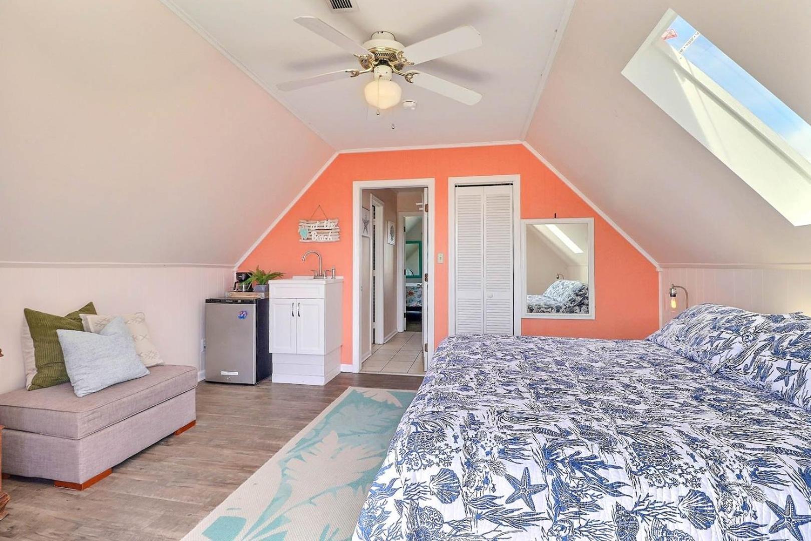 6129 Lady Jane Semi-oceanfront Hot Tub Holiday home