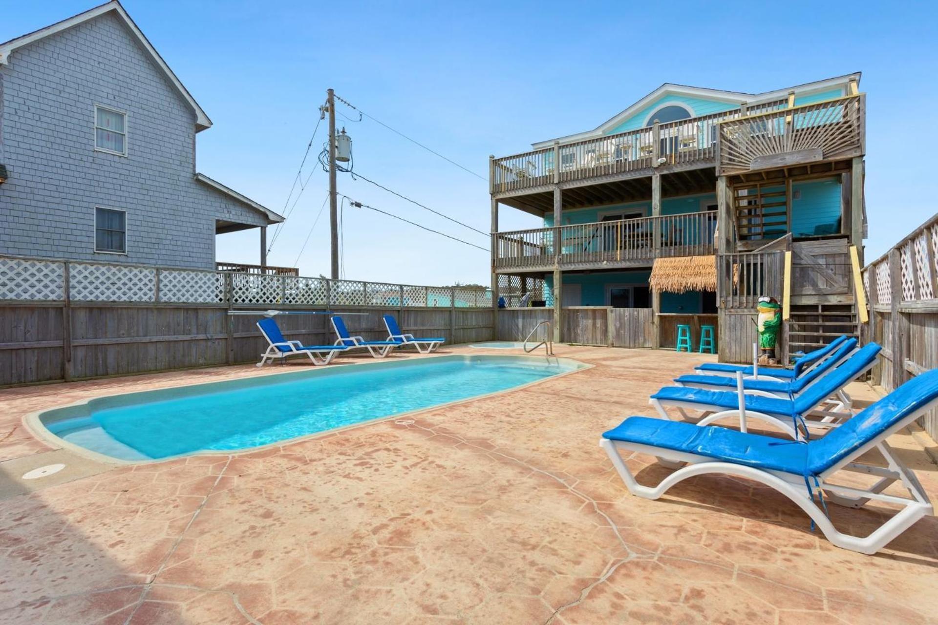 7005 Obx Attitude Oceanfront Pool Holiday home