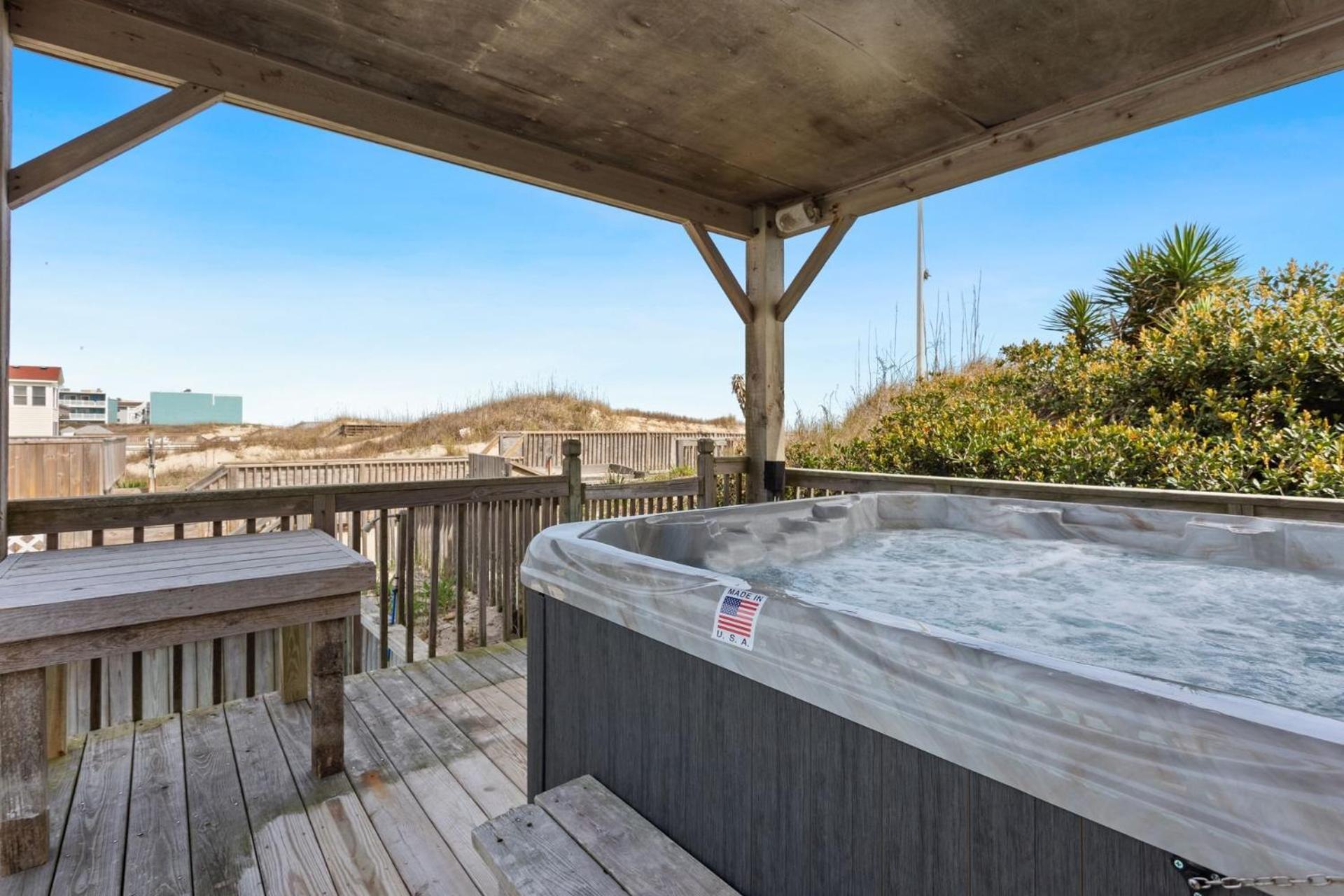 Holiday home 7005 Obx Attitude Oceanfront Pool *