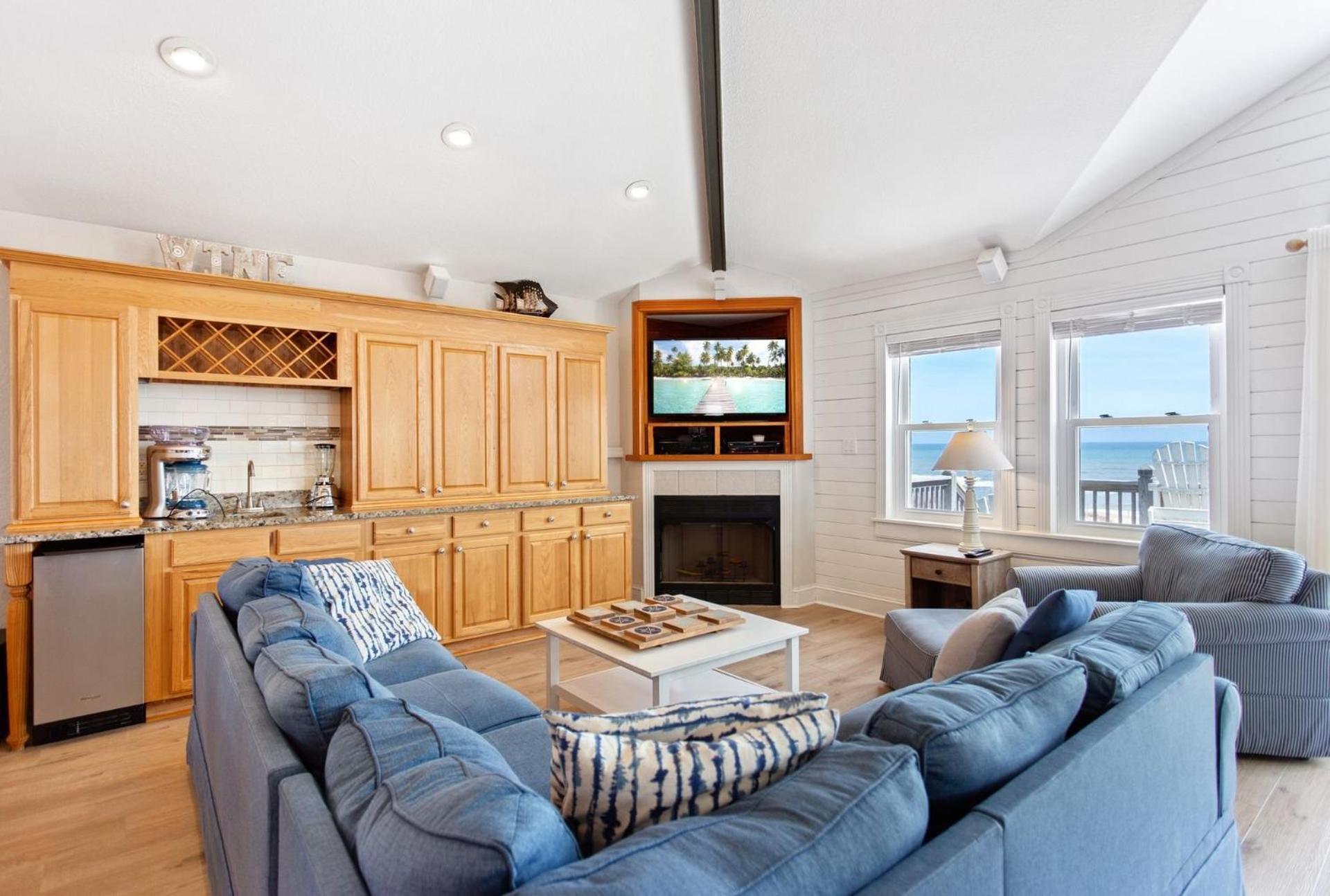 7005 Obx Attitude Oceanfront Pool Holiday home