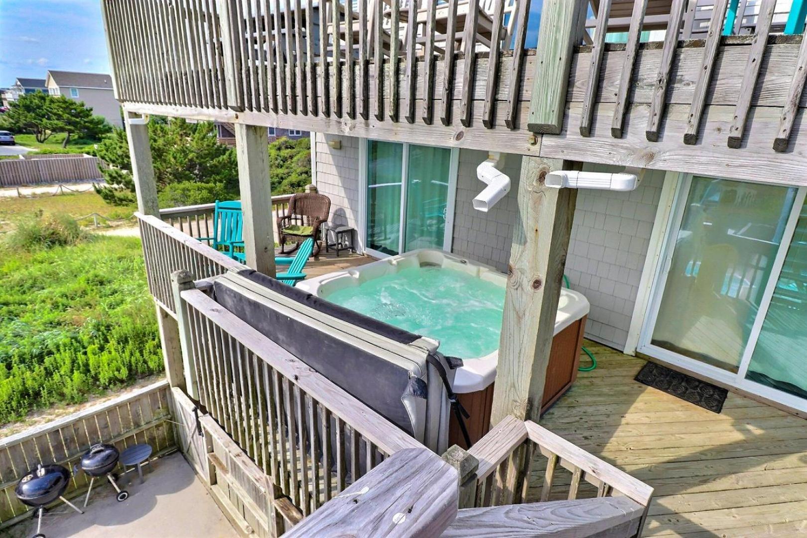 7030 Explorers Beacon Oceanfront Poolhot Tub Holiday home Nags Head