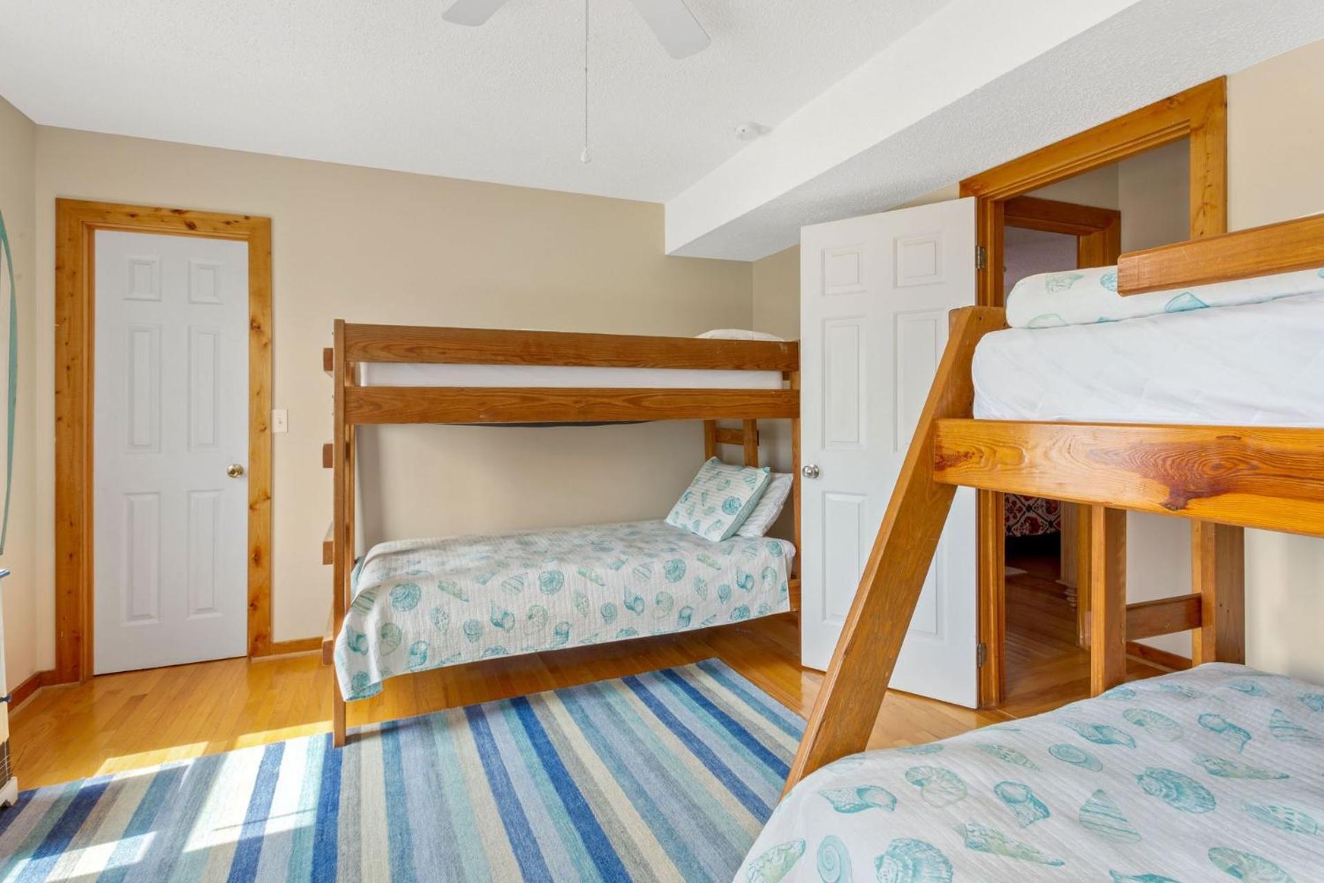 7041 Toes In The Oceanfront Dog Friendly Nags Head