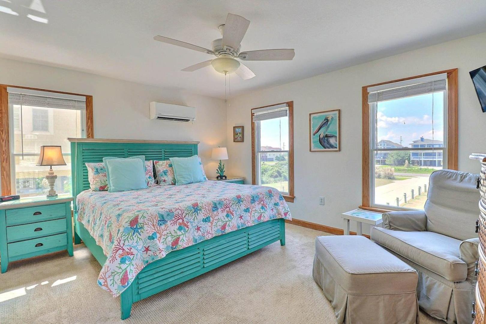 7080 Cool Breeze Oceanfront Pool Elevator * Nags Head