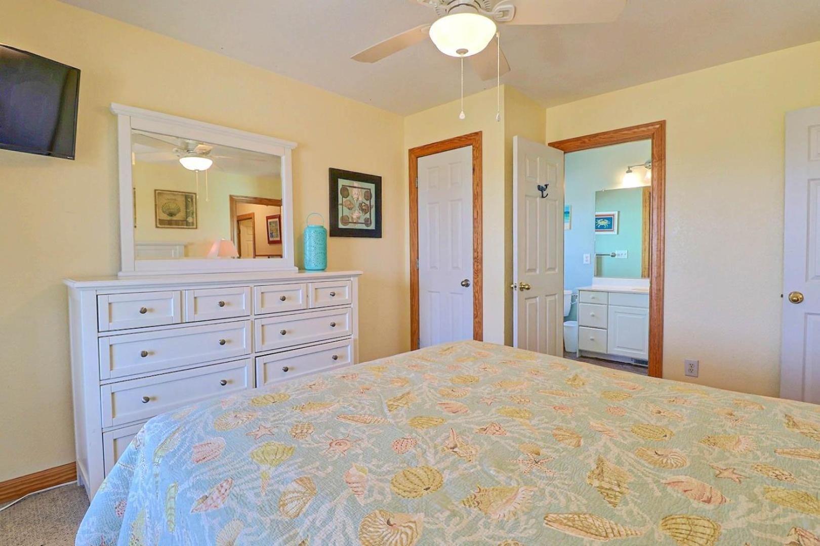 Holiday home 7080 Cool Breeze Oceanfront Pool Elevator