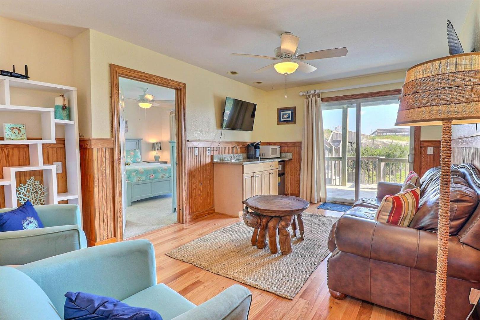 7080 Cool Breeze Oceanfront Pool Elevator * Nags Head
