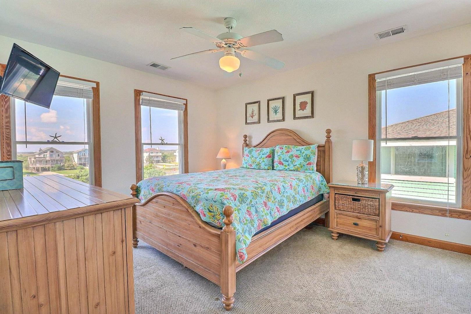 7080 Cool Breeze Oceanfront Pool Elevator Holiday home