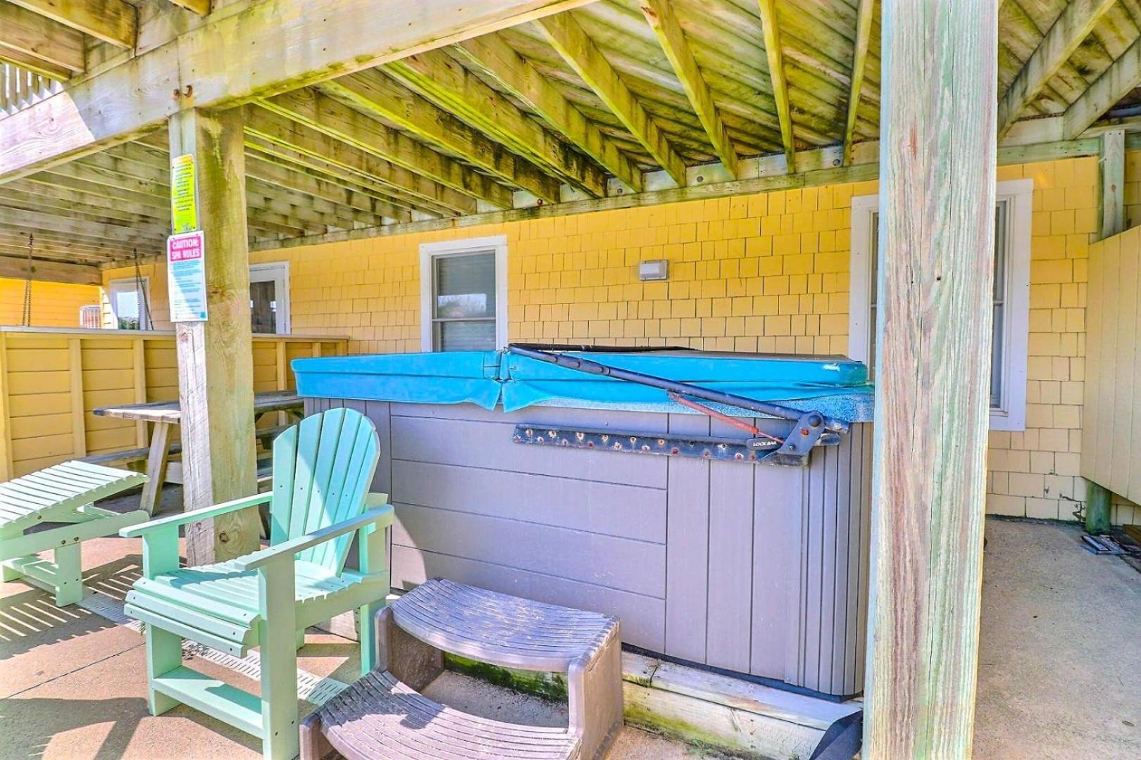 7080 Cool Breeze Oceanfront Pool Elevator Nags Head