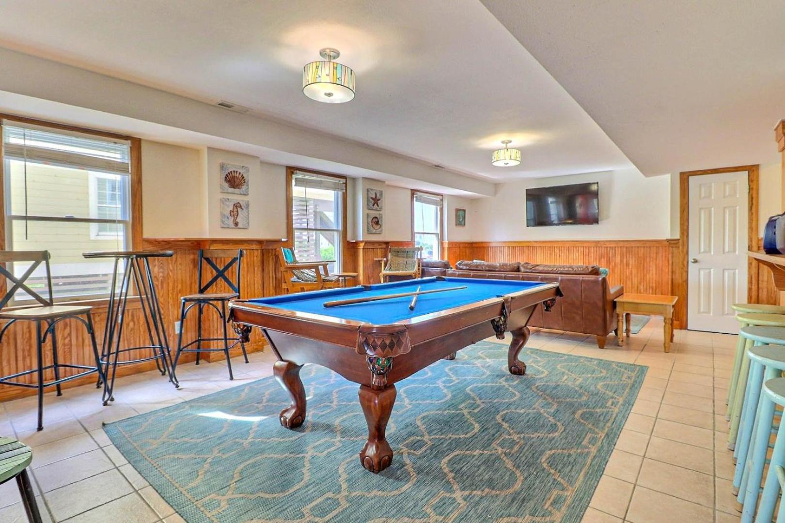 Holiday home 7080 Cool Breeze Oceanfront Pool Elevator Nags Head