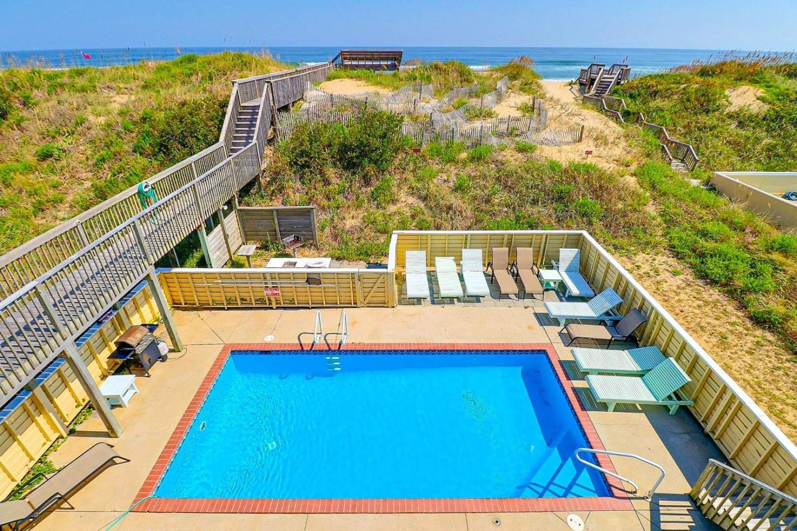 Holiday home 7080 Cool Breeze Oceanfront Pool Elevator Nags Head