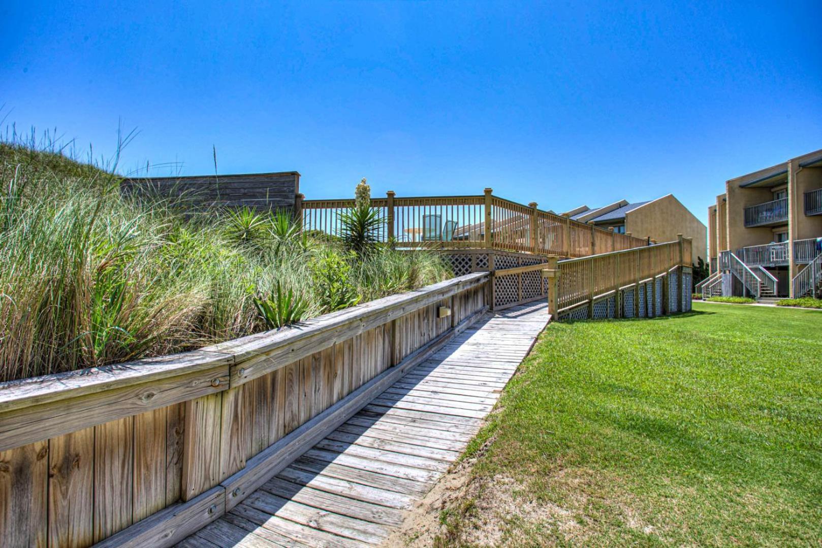 Qcb5 Saltaire Sunrise Oceanfront Nags Head