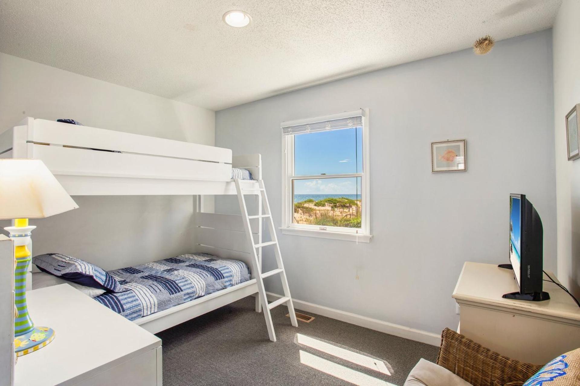 7083 Ocean Haven Oceanfront Hot Tub Holiday home