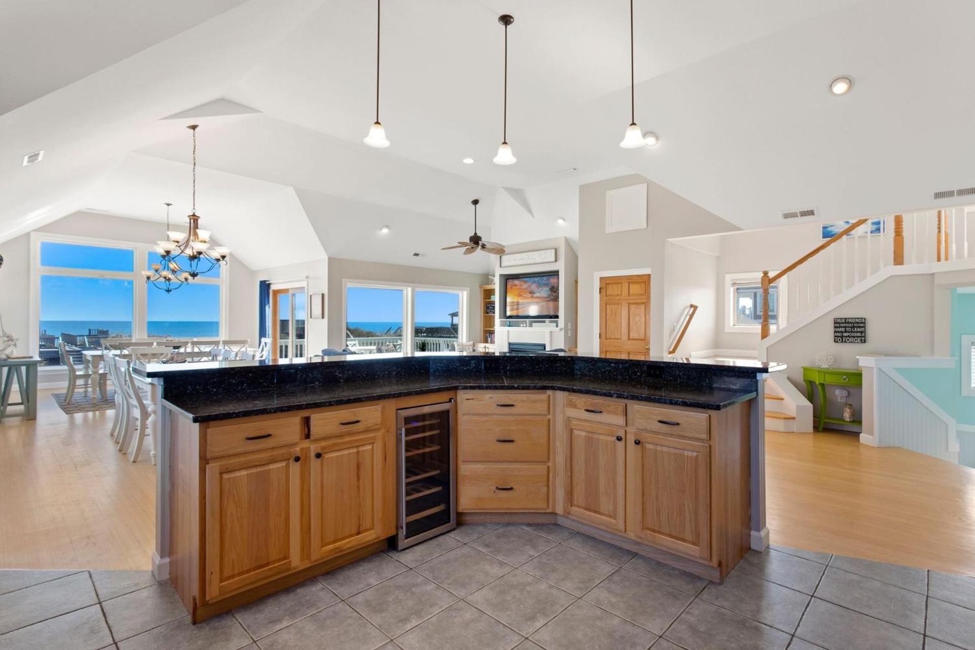 Just Fab 8 Bedrooms Oceanfront Luxury Saltwater Pool Elevator Game *