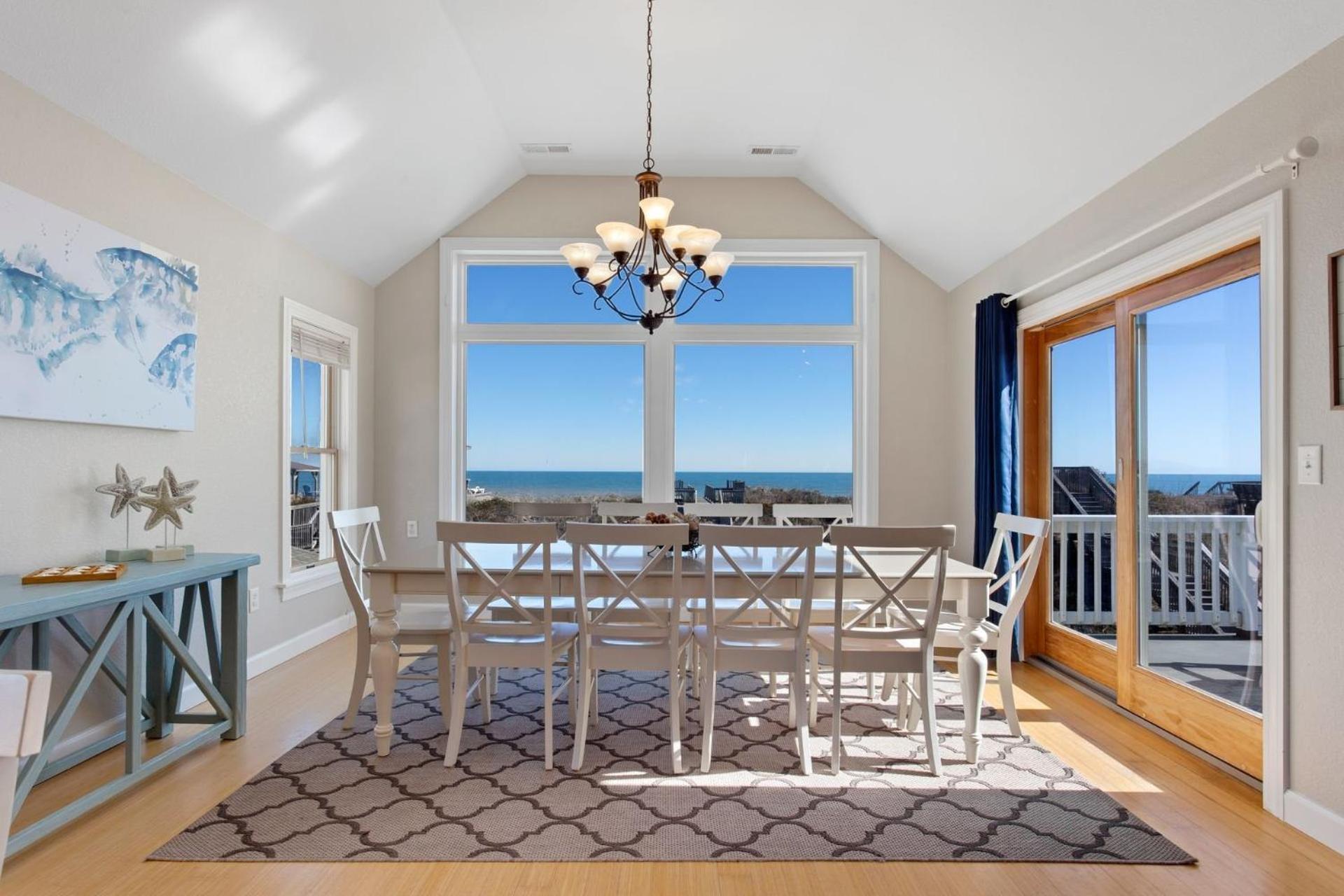 Holiday home Just Fab 8 Bedrooms Oceanfront Luxury Saltwater Pool Elevator Game Nags Head