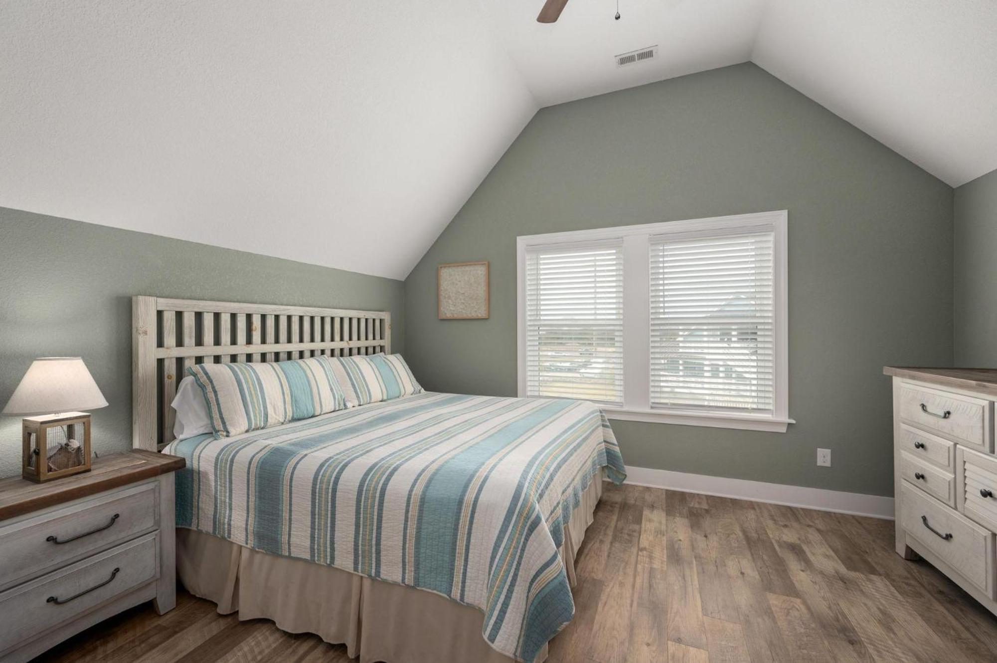 Holiday home Nh387 Haven On The Banks *