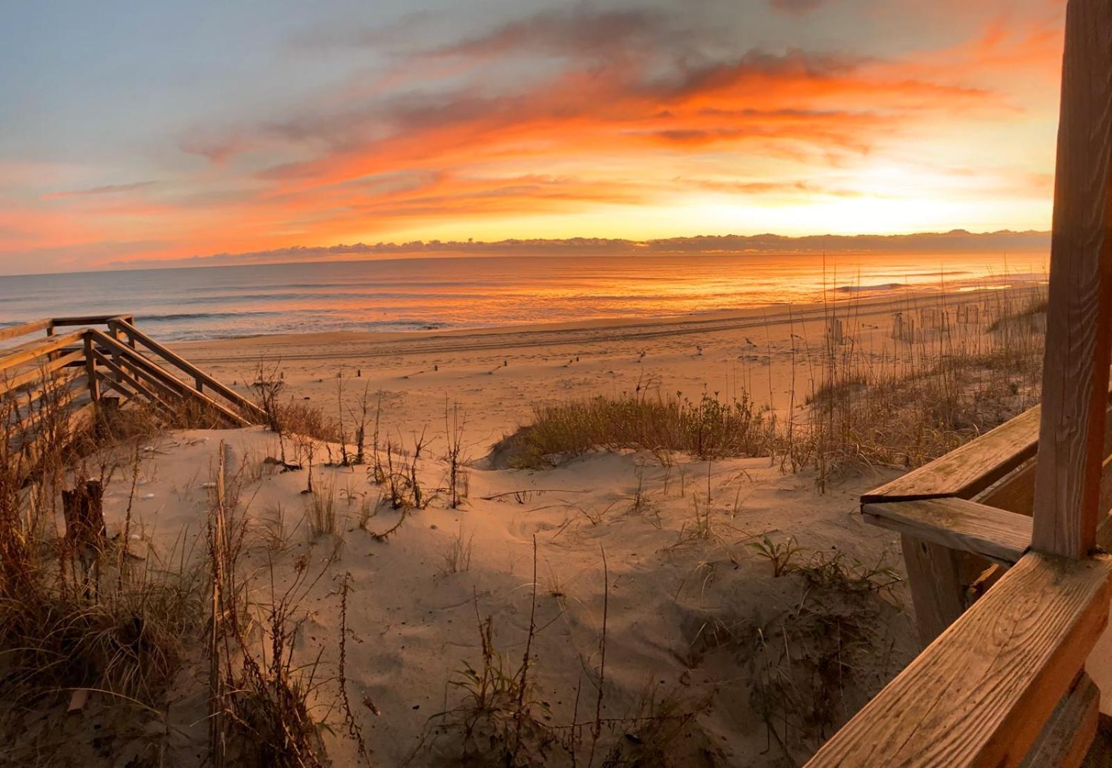 Holiday home 7060 Tides Times Oceanfront Pool Hot Tub