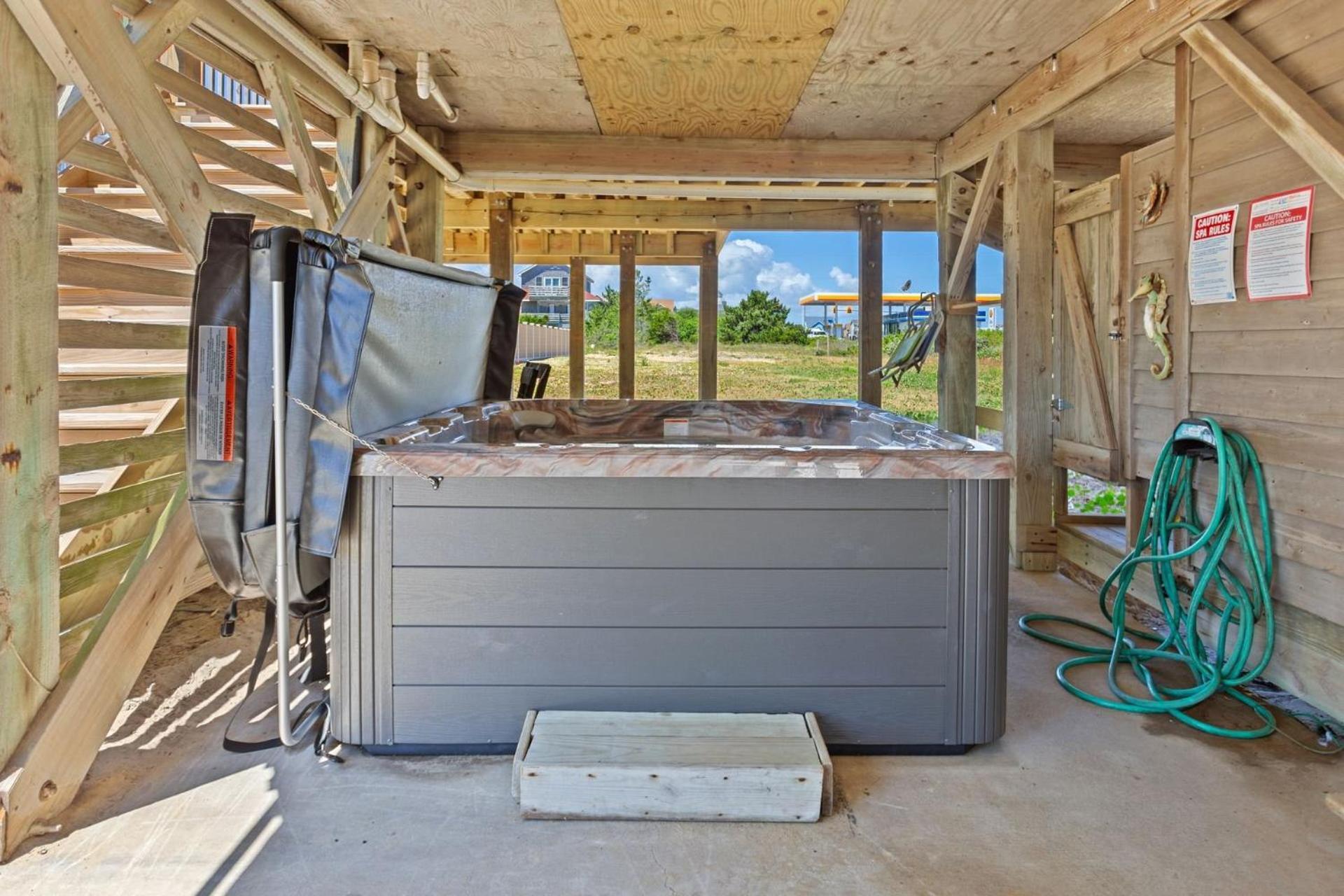 6129 Lady Jane Semi-oceanfront Hot Tub