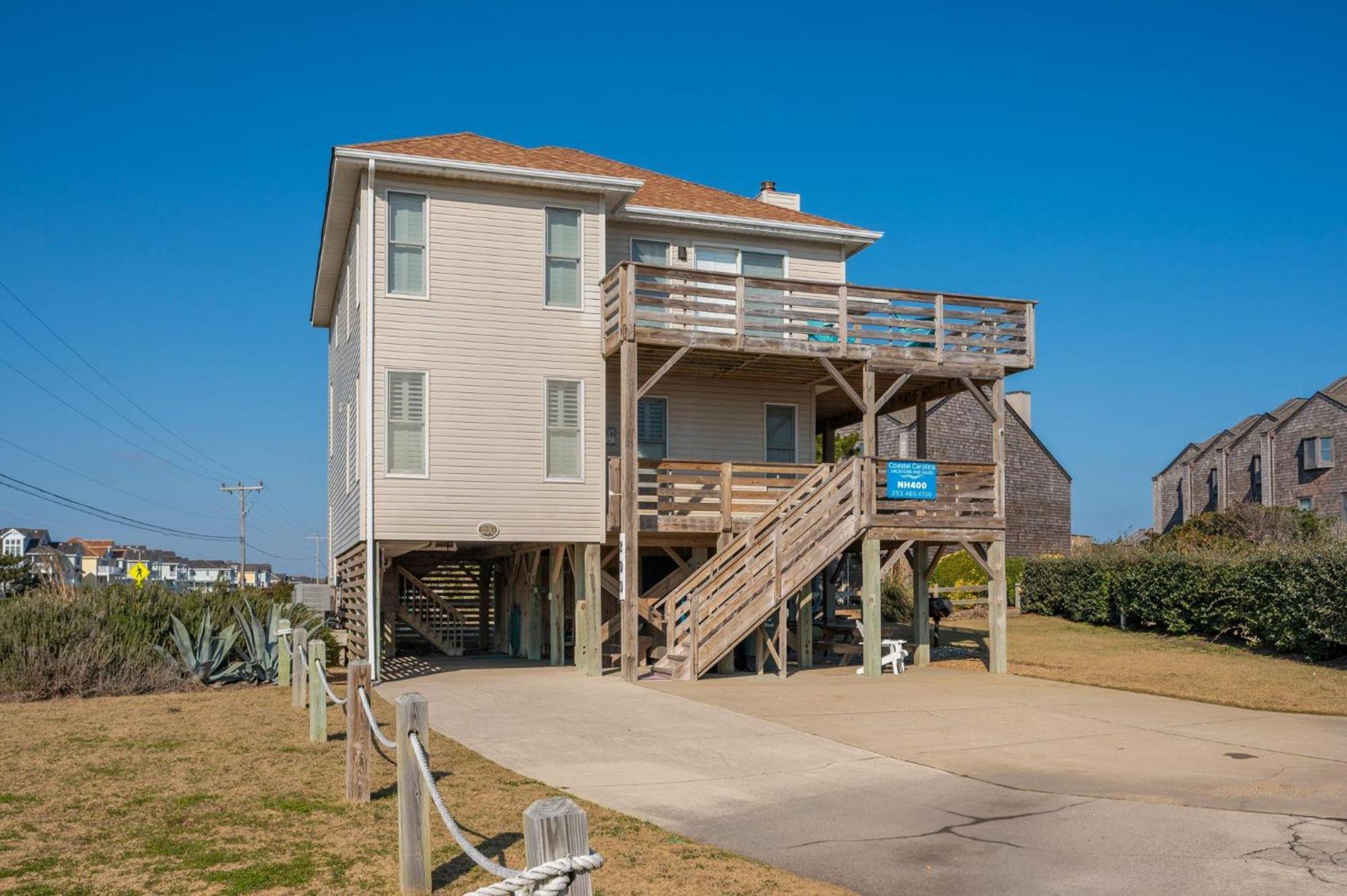 Nh400 Hawk's Nest Holiday home