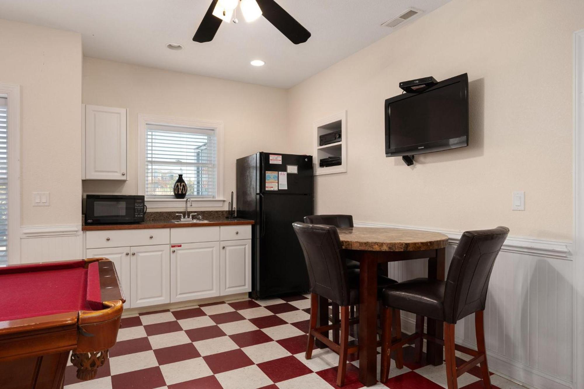 Nh188 Paws-n-sea Holiday home