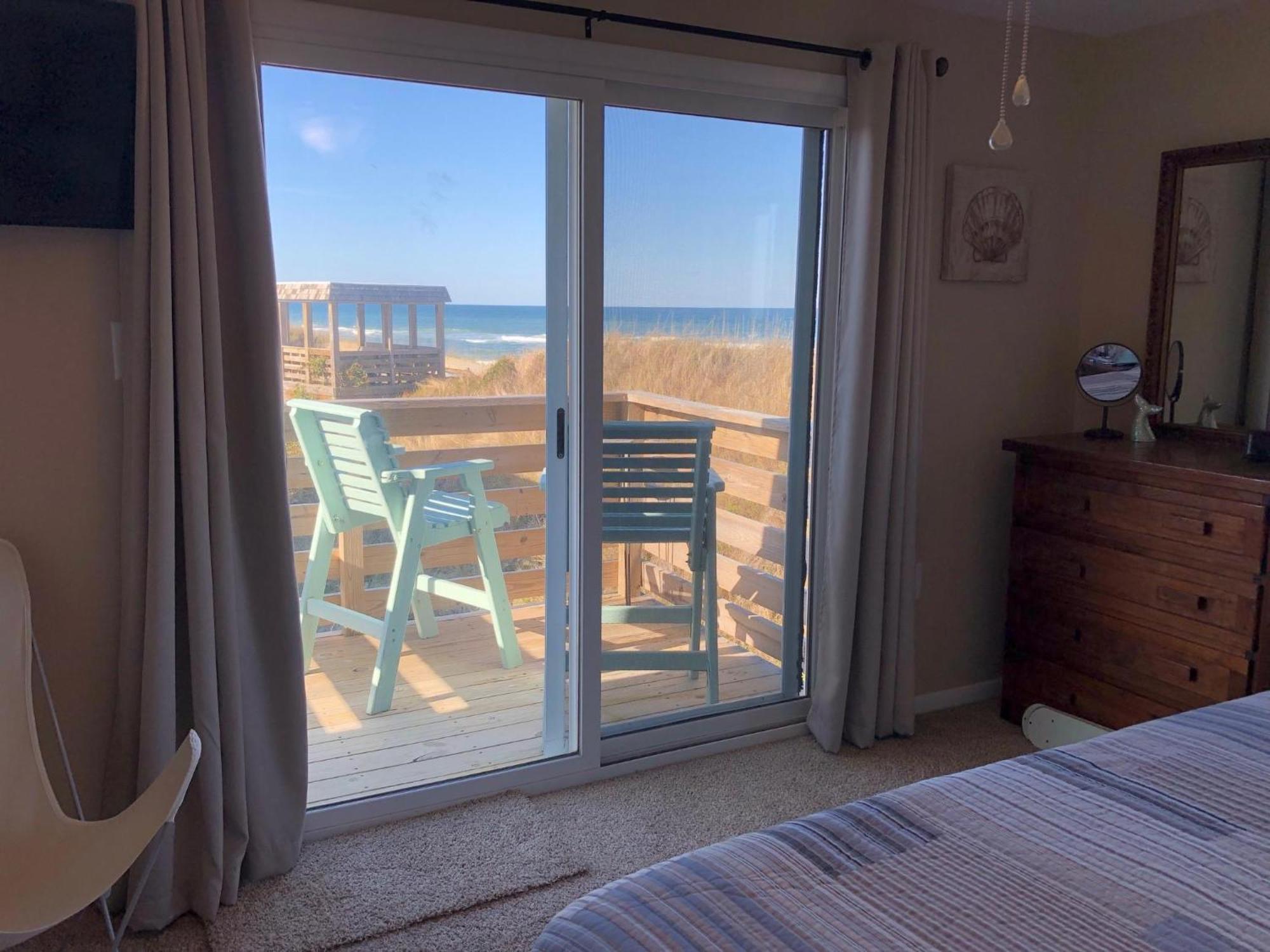 N5615-living The Dream Holiday home