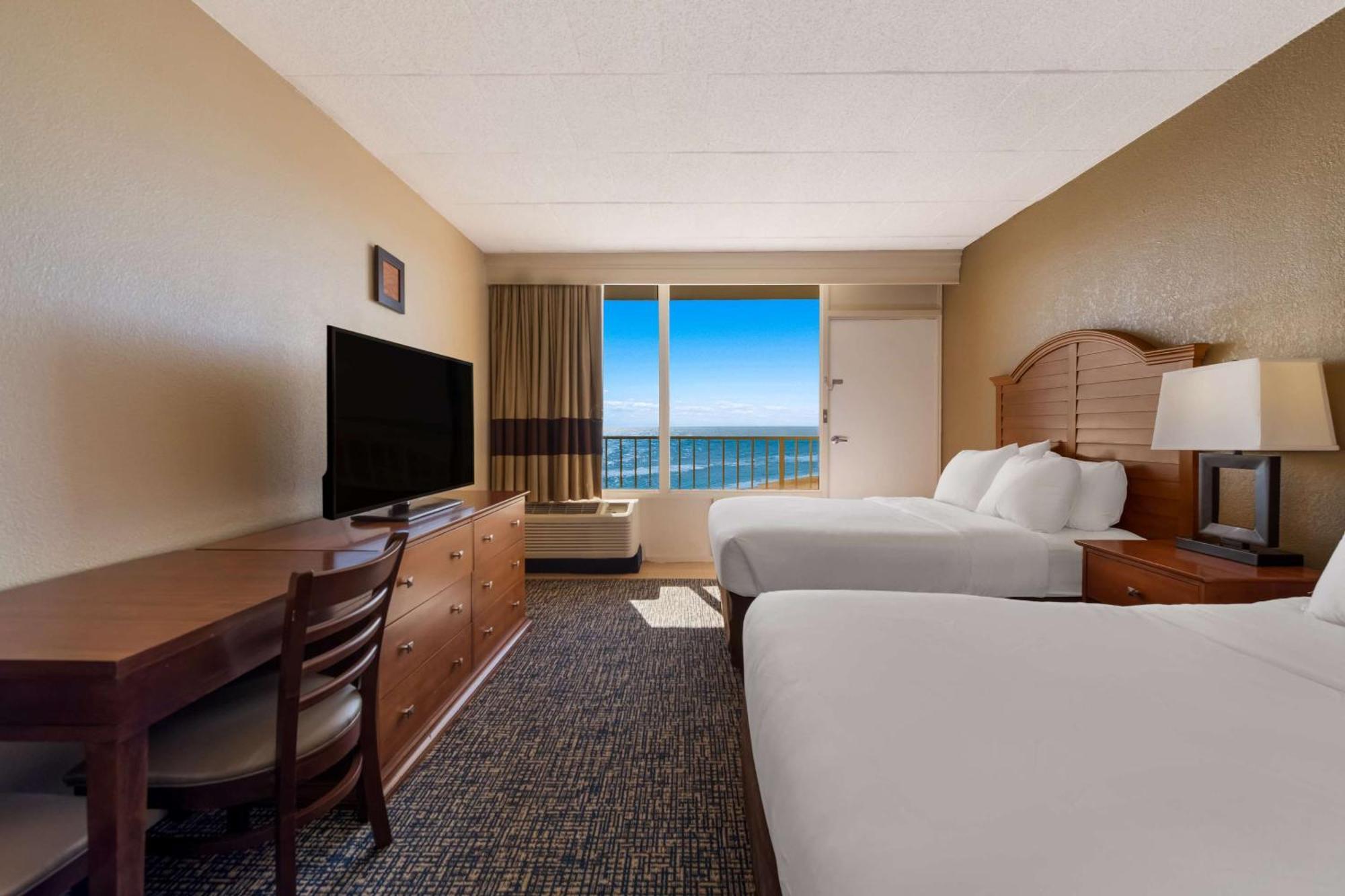 Inn Comfort South Oceanfront 3*