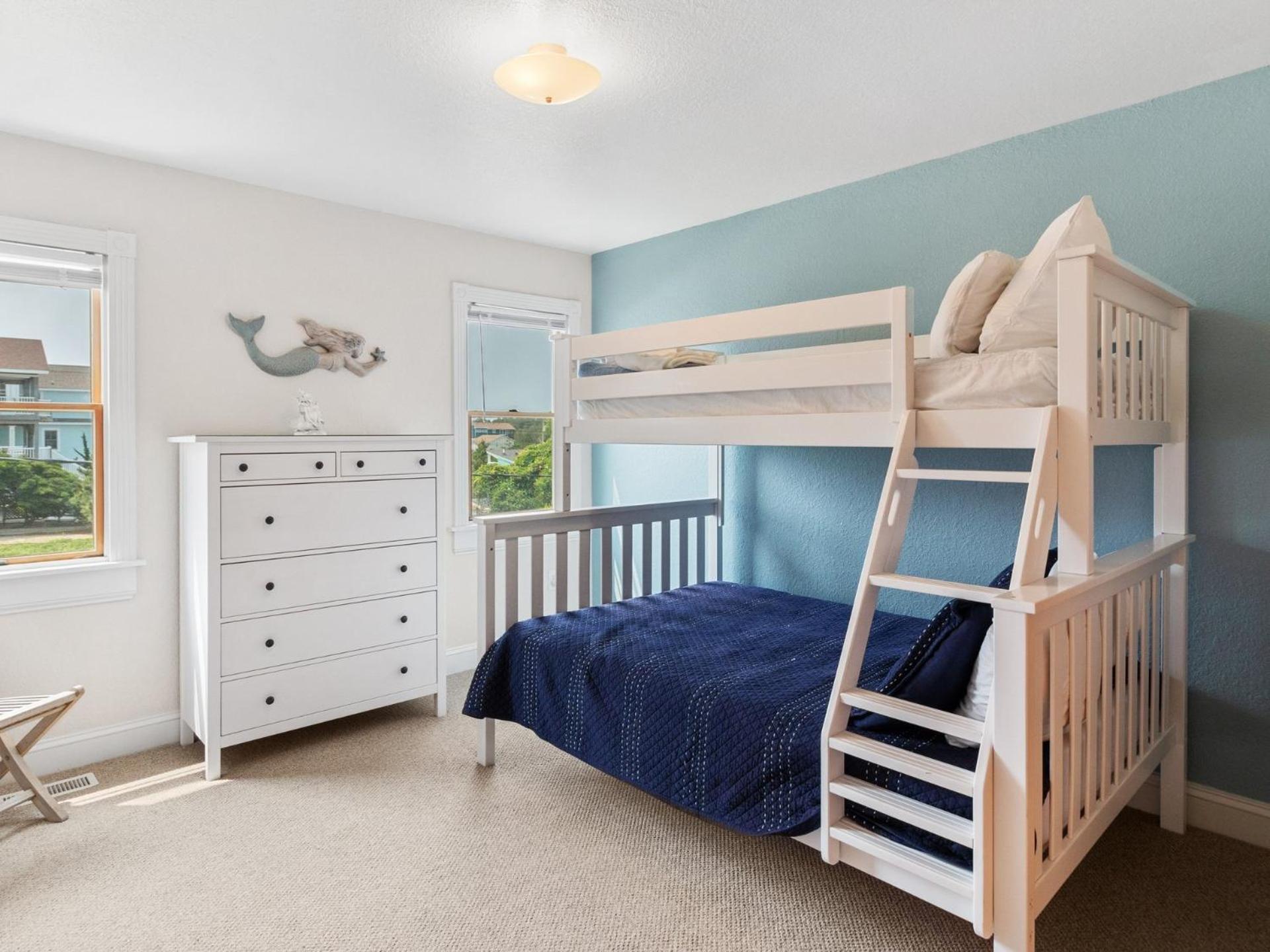 7005 Obx Attitude Oceanfront Pool Holiday home