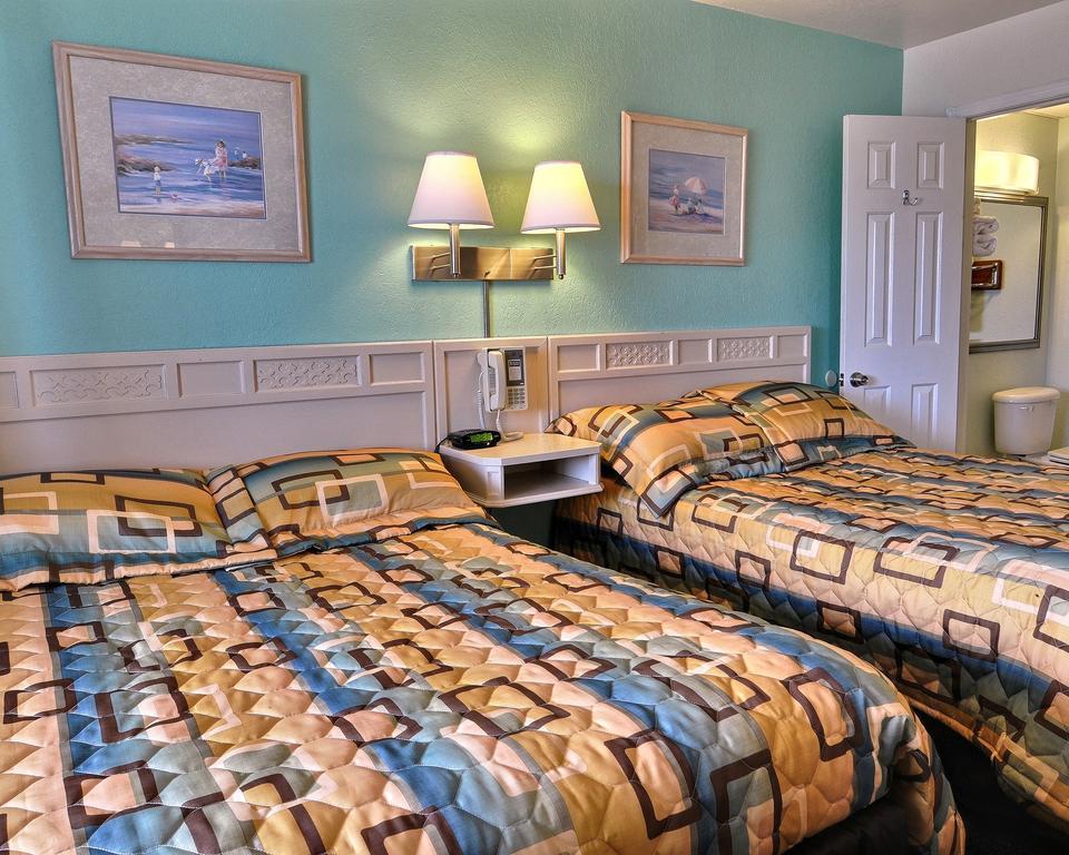 Hotel Rodeway &