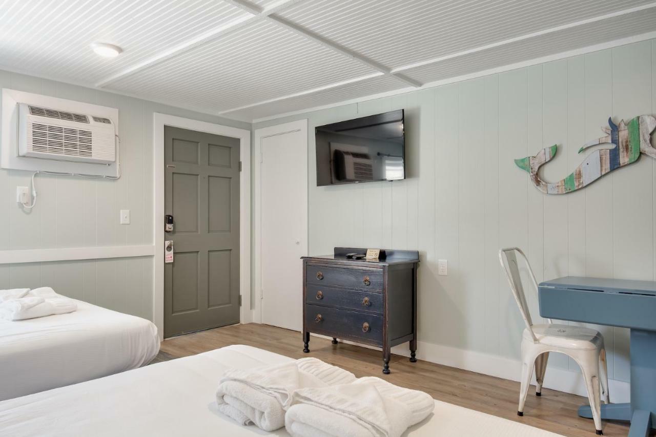 Tar Heel Motel 2*