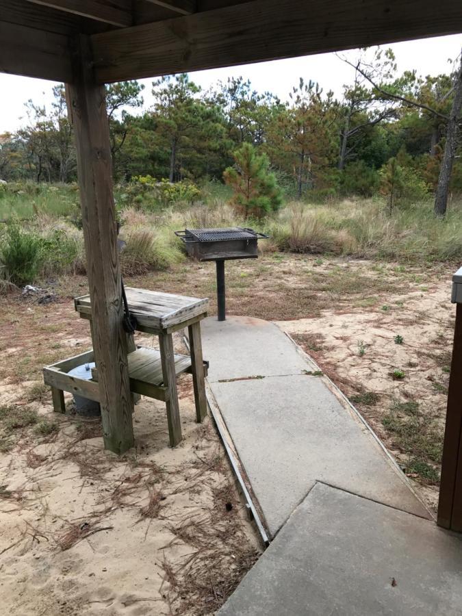 Pet-friendly Coastal Retreat With Pool And Fireplace * Nags Head