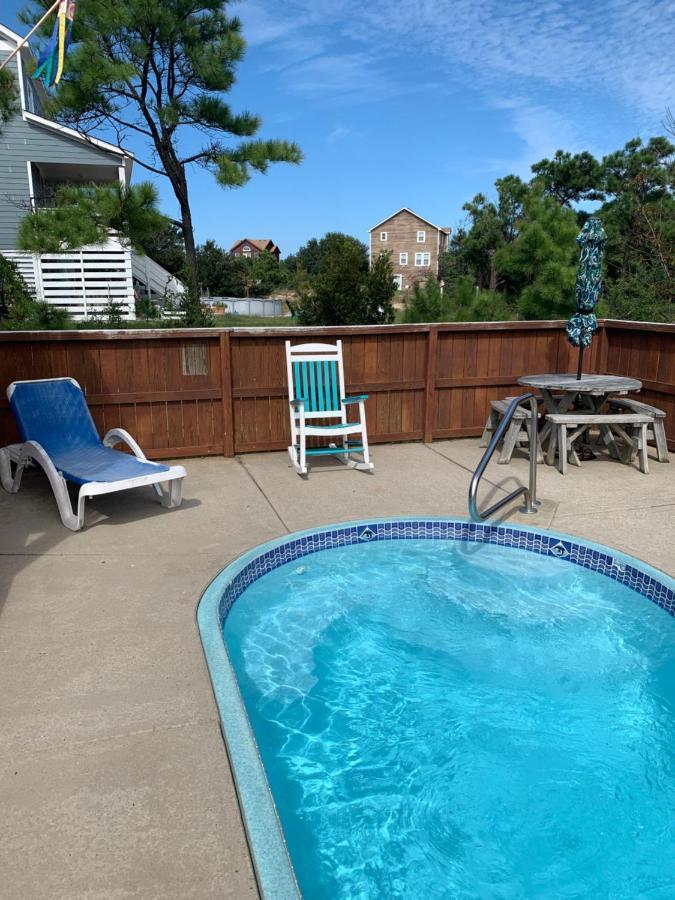 Villa Pet-friendly Coastal Retreat With Pool And Fireplace Nags Head